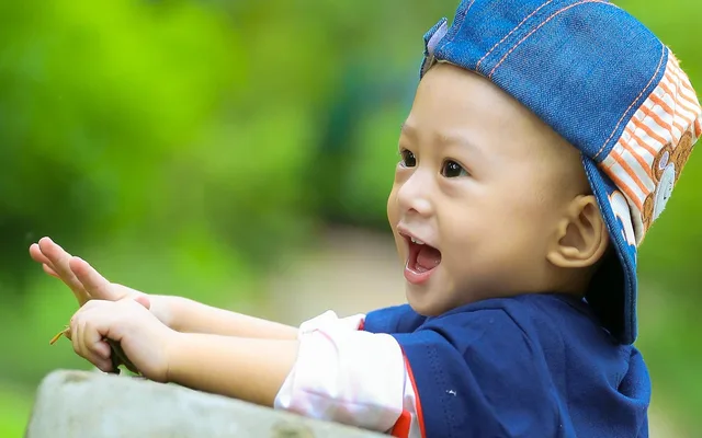 have fun, staff, kid, play, kushin, children, park, soap bubbles. Paying childcare center staff: rates and overheads